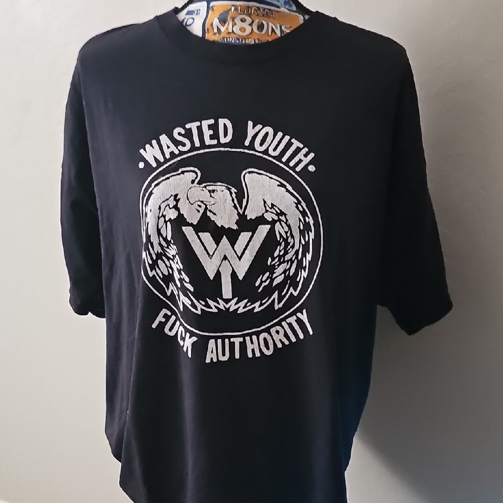 Fruit of the Loom Black T-Shirt
